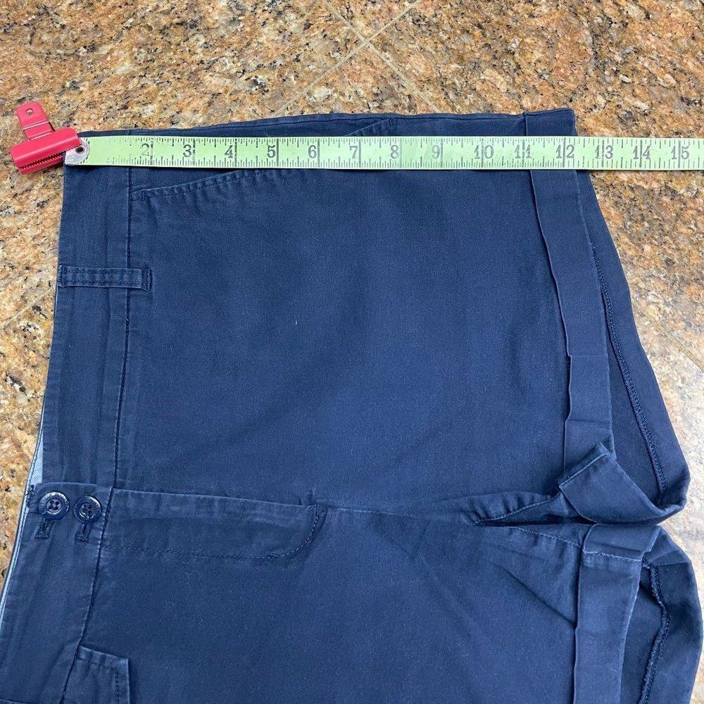 Nautica Women Chino Short Navy Blue Size 8 Summer - Picture 4 of 12